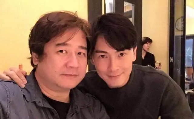 郑元畅透露前女友身高,两人7天不联系自动分手,如何评价他们的感情?