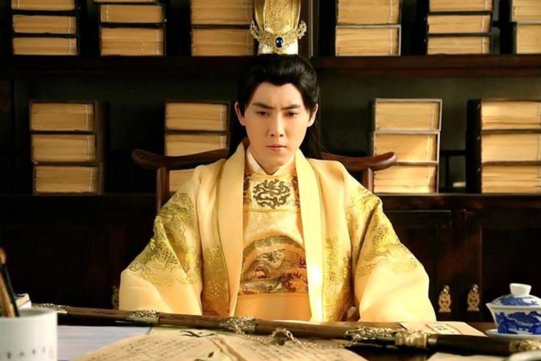 为何说何皇后是中国古代历史上,靠送礼而买来的皇后?