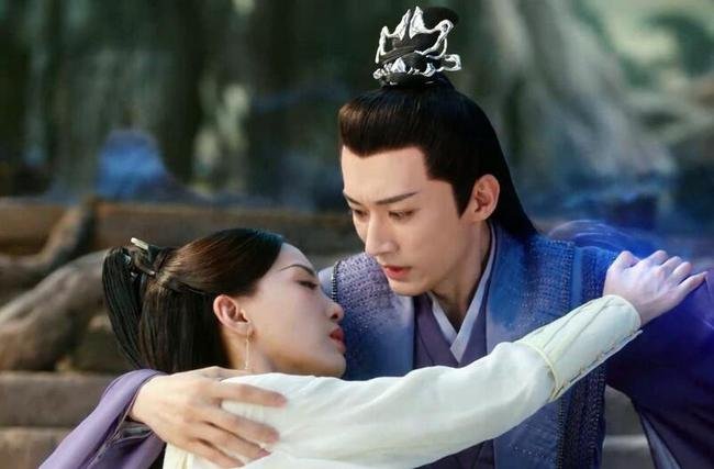 《白烁上神》白烁上神是月弥吗？