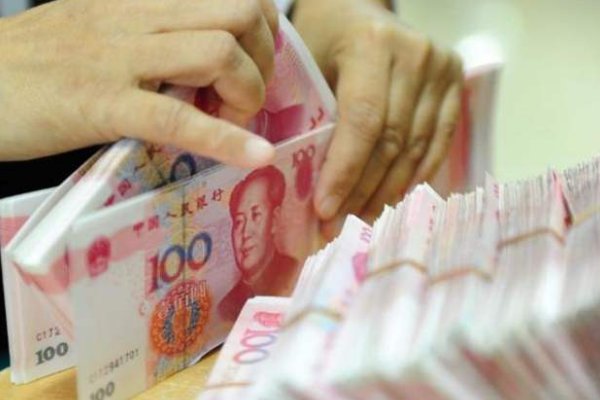 英国一对夫妻中奖8亿却不开心，这背后的原因是什么？