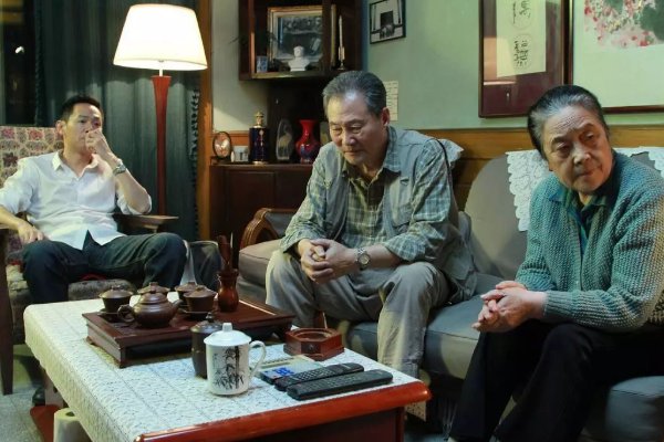 山东一父亲劝在日照上学的女儿别回家,父亲为什么不让女儿回家?