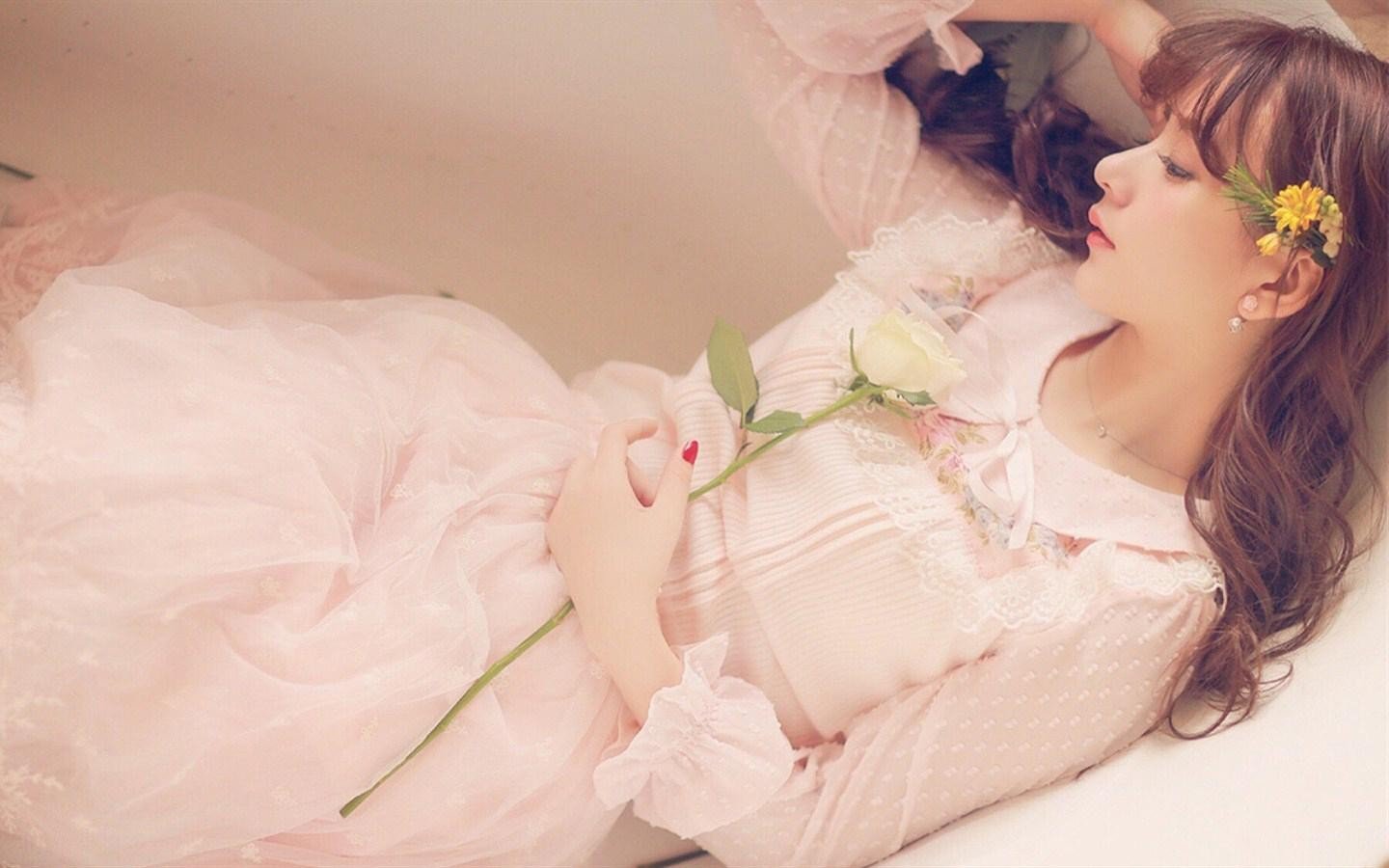 微博@MK_fy是何许人也 ?