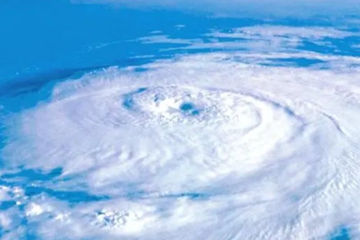 极端的拼音和意思