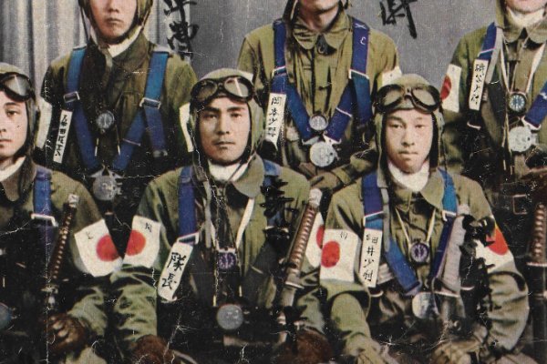 kamikaze什么意思