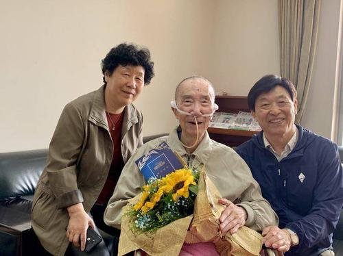 21年刚过去四分之一，共和国已痛失9位院士，他们都是哪些行业的精英？