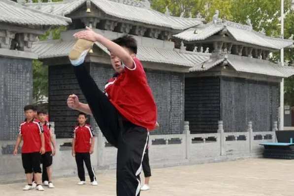 河南塔沟武校招生要求及费用