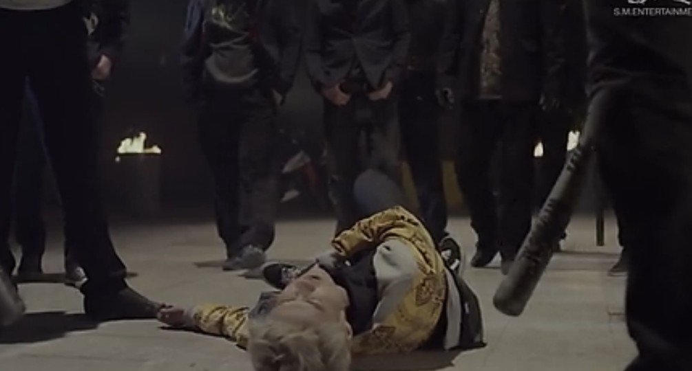 狼与美女剧情版2讲的是什么故事