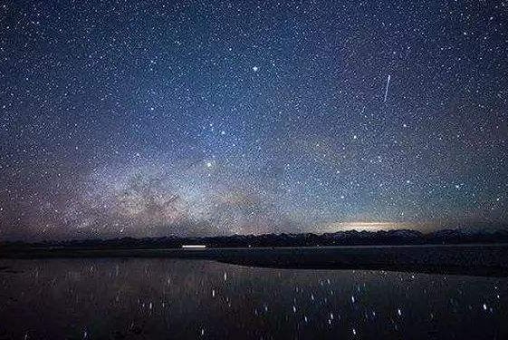 明亮的什么词语