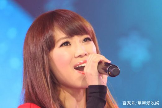 云朵曝出是刀郎甩下了她,他们同居六年却没有一个好结局,究竟咋回事?