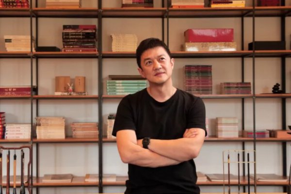 2021李亚鹏还有死吗？