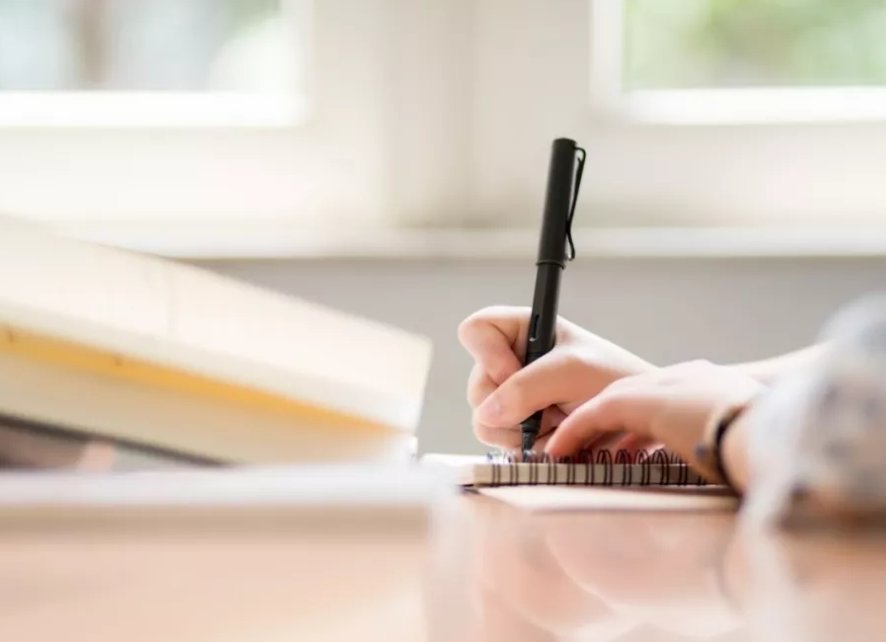 用“先......再......然后......最后......”写一段话