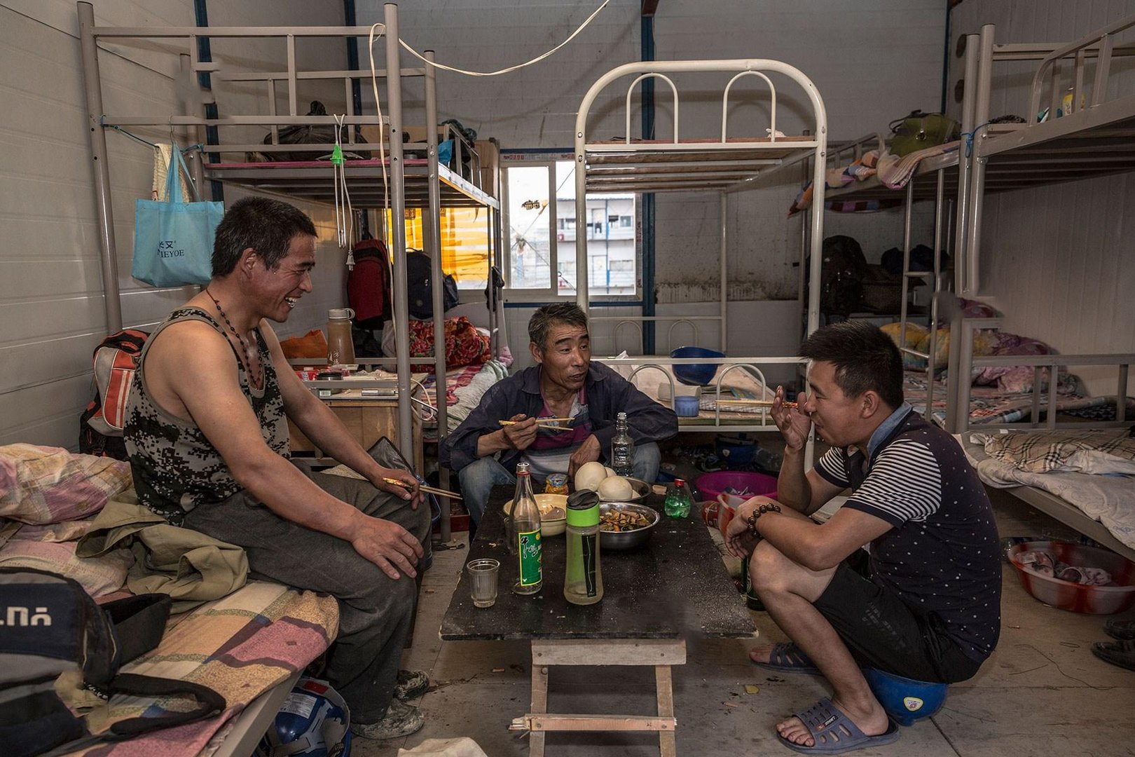 2020年农民工月均收入4072元，对此你怎么看？