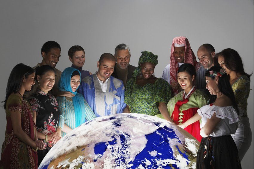 亚洲vs欧洲vs美洲人口比例