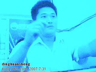 冷暖人生路的内容提要