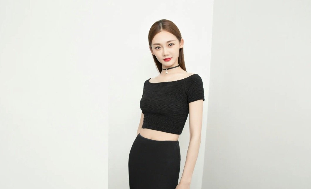 演员苗苗的真实姓名