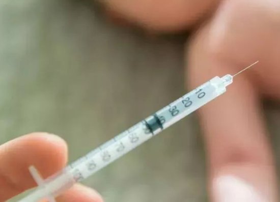 “云南药神”妻子不忍儿子受苦曾想放弃，她为了孩子付出了什么？