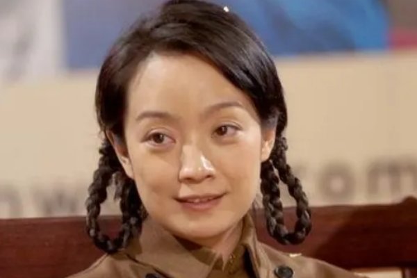 张嘉译现任妻子是谁?