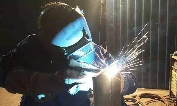 焊工培训学费多少？