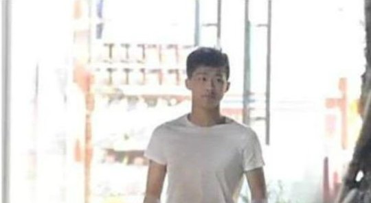 田明鑫有什么恋爱经历？