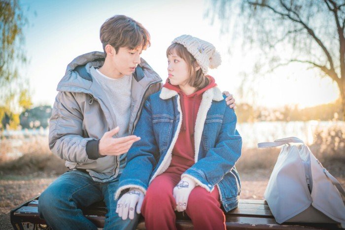 女生在男生面前的哪些表现最加分呢？