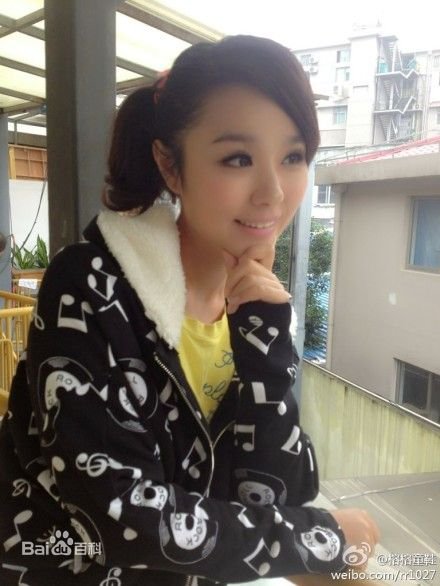 爱情公寓丽萨谁演的