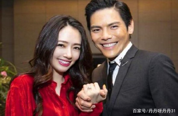 向佐被当众扇耳光，郭碧婷看见后全程脸色神情不好，当时发生了什么事呢？