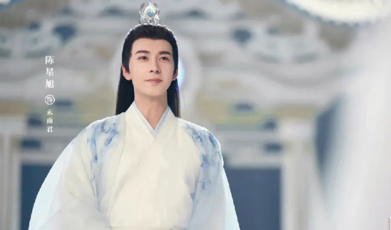 星落凝成糖更新时间是什么时候？