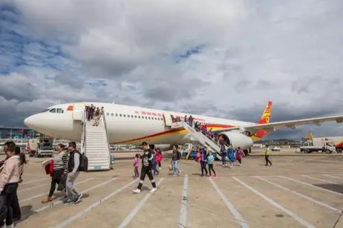 占领三亚的不再是东北人而是上海人！上海人为何喜欢上了三亚？