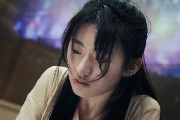 《扫黑风暴》中，徐英子的角色在真实事件中的结局是什么？