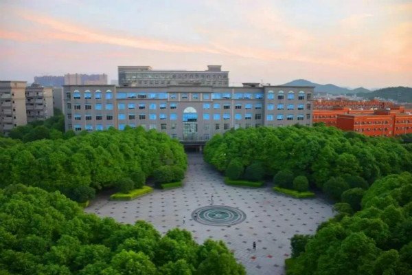 长沙医学院专科招生条件