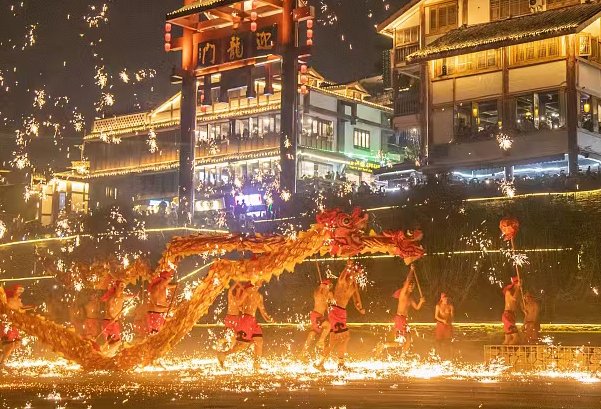 重庆铜梁县鱼跃龙门属于什么舞