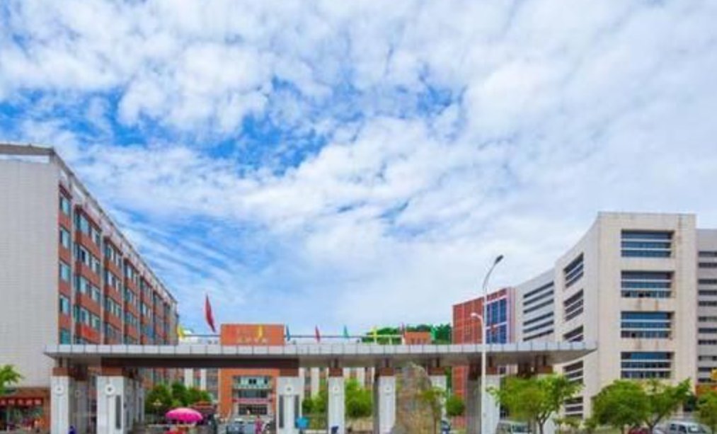 十堰医学院2023年录取分数线是多少？