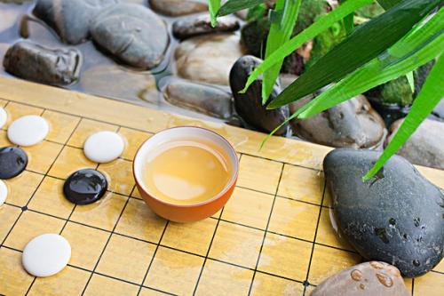 单从围棋水平来说，柯洁和李世石到底谁更胜一筹