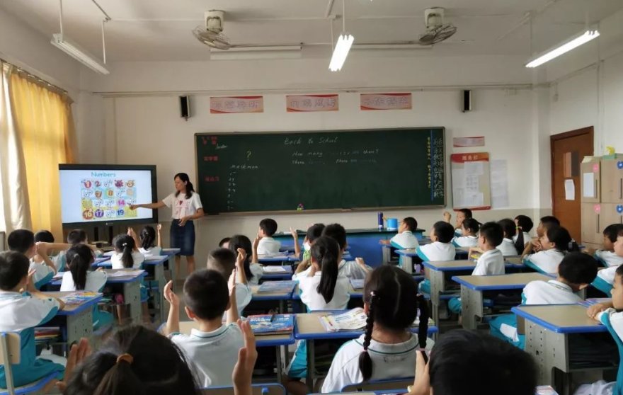 四分五裂近义词