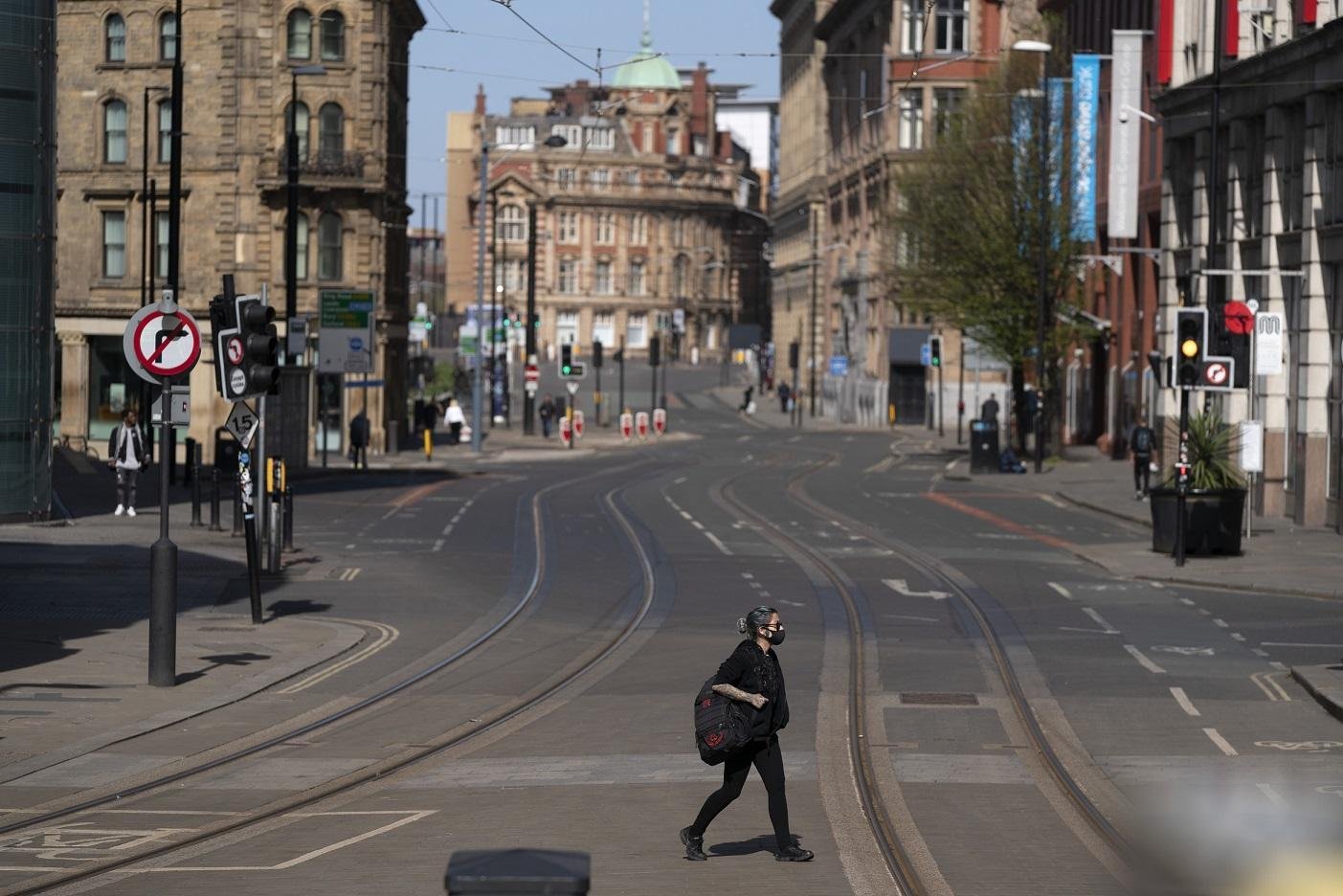 英国第三次实施全境封锁！新冠病毒变种给当地造成了怎样的影响？