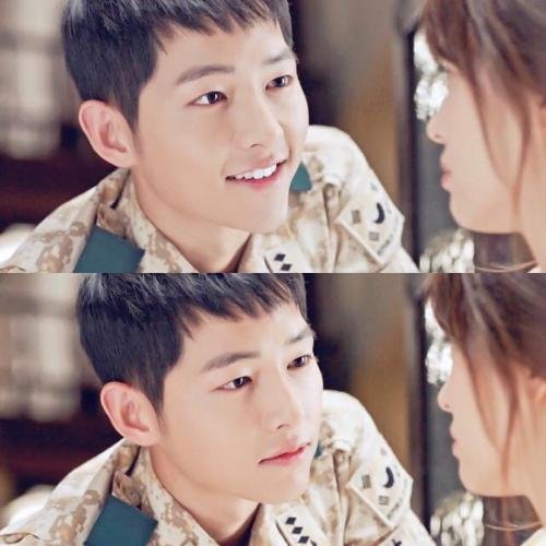 太阳的后裔剧情介绍？