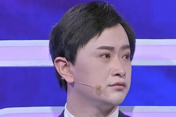 王帅是谁啊，他跟他的妻子离婚了吗，他是演员吗？