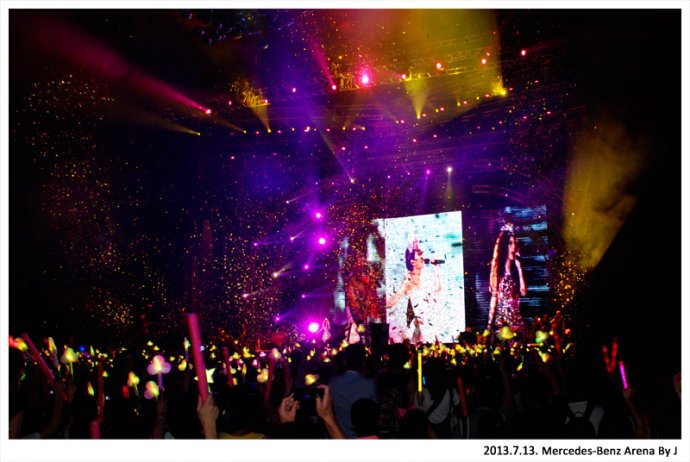 2013SHE上海演唱会的场馆信息