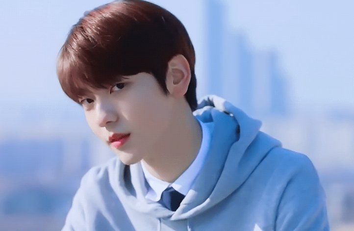 TXT将于2023年1月回归发行新专辑，粉丝对其有何期待？