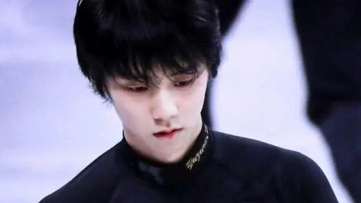 记者提失去冠军光环戳痛点，羽生结弦是如何高情商回应的？