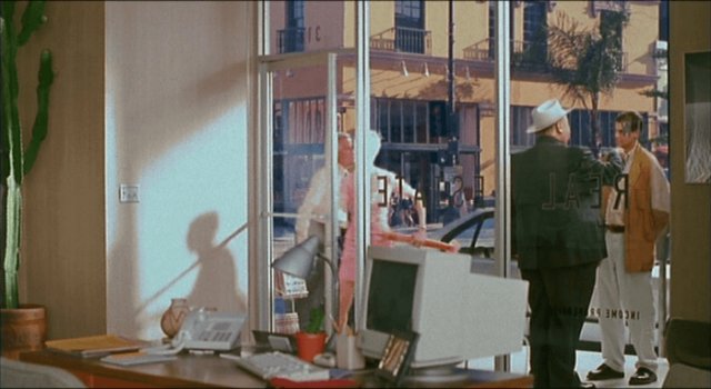 很多出名的导演都在自己剧中演客串，你知道的都有谁？