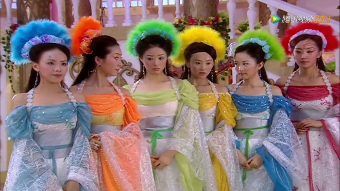 时隔17年,《欢天喜地七仙女》重聚,小时候的七仙女现况如何?