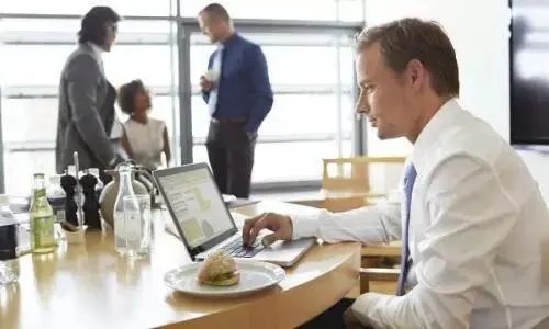 德国男性自2024年可休两周带薪陪产假，陪产假的规定是怎样的？