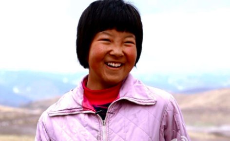 《变形记》丫头去世几岁？,