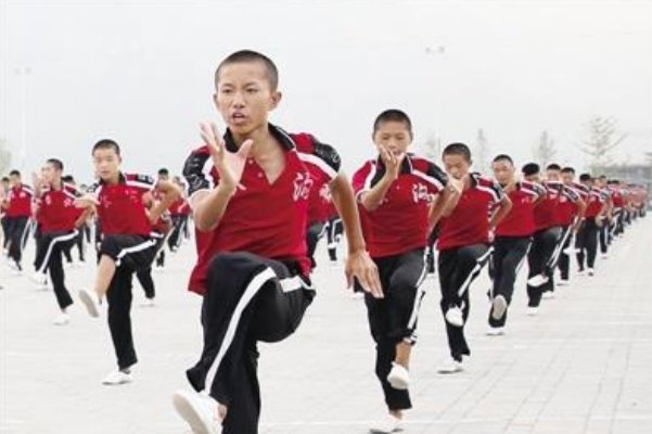 塔沟武校收费标准