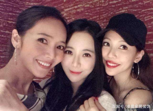 侯佩岑生日,李靓蕾低调点赞送祝福,她们之间的关系如何?