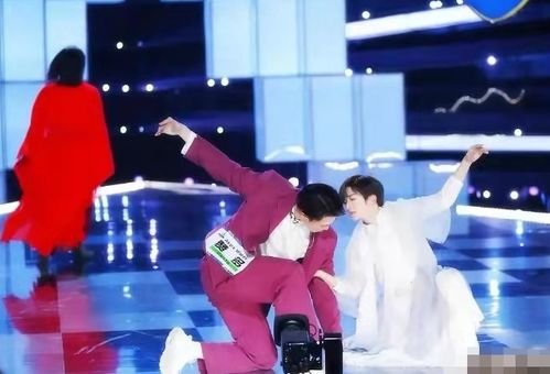 宋妍霏看赞多刘宇舞台直呼好家伙，创造营的初舞台都留下了怎样的震撼？