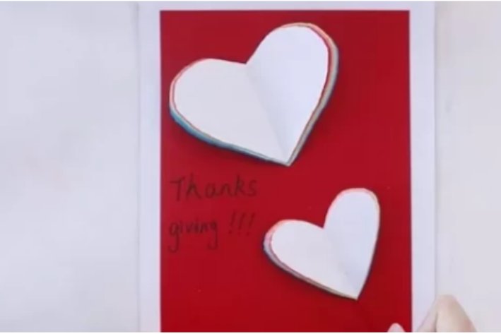 感恩的贺卡怎么做简单又漂亮