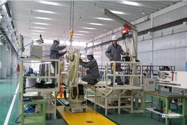 大型设备上岗证考试什么时候报名？