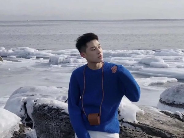 食烟食骆驼叼叼肥婆什么歌